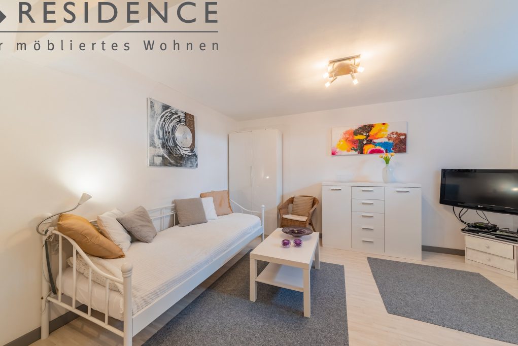 Frankfurt-Hausen: 1-Zi.  Wohnung, 30m², Hausener Obergasse, 890, Wohnen