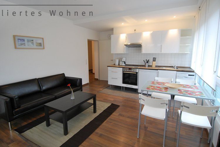 Frankfurt-Eschersheim: 2-Zi.  Wohnung, 48m², Ulrichstr. , 990, Wohnen