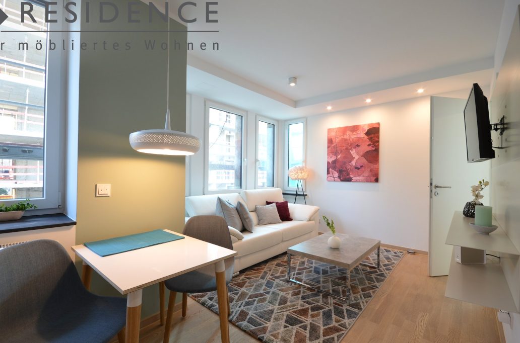 Frankfurt-Westend: 2-Zi.  Wohnung, 36m², Bockenheimer Landstr., 1.800, Wohnen
